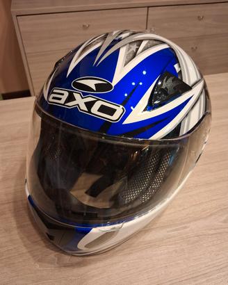 Casco marca Axo
