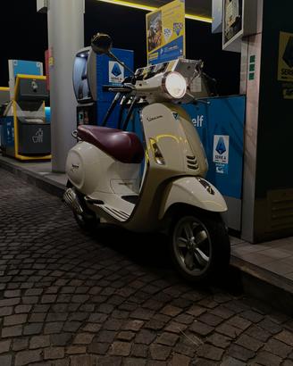 Vespa Primavera 50 2t 2017