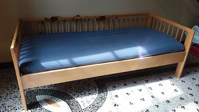 Lettino legno ragazzi ikea con materasso Simam