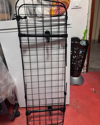 Barriera auto per cani