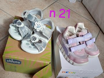 set 2 paia scarpe n.21