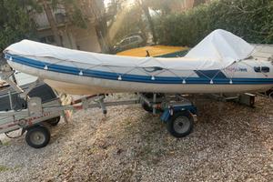 Gommone motore 15cv carello