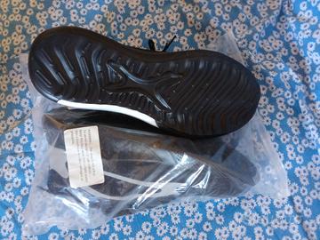 Le scarpe antinfortunistiche Stillars MUETHE CHIWU