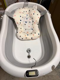 Vasca da bagno con riduttore e supporto