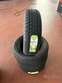 gomme da neve 205/65 r15
