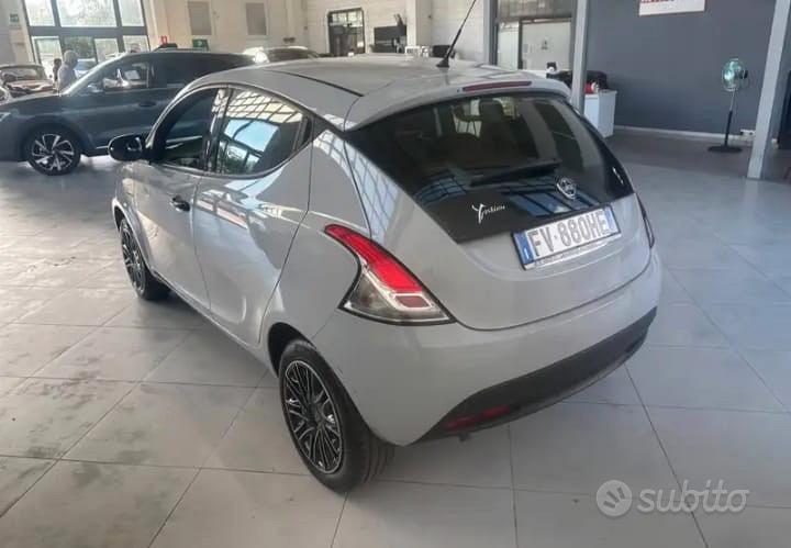 Lancia Ypsilon 2019 photo 3