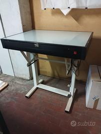 Tavolo luminoso da terra ELFE grapholux