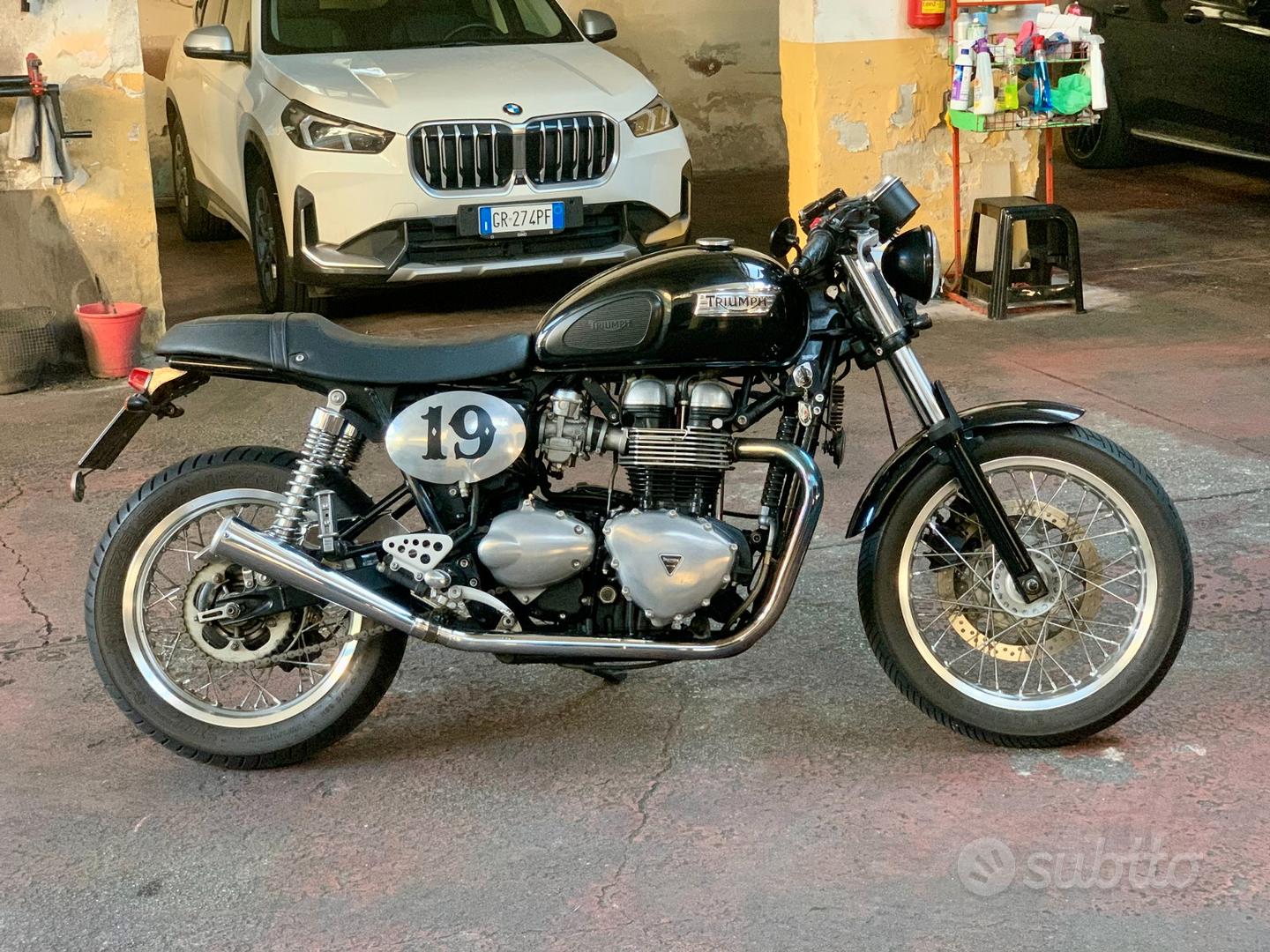 Triumph Thruxton 900 2014 Moto e Scooter In vendita a Massa Carrara
