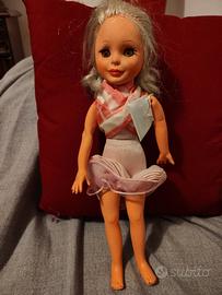 bambola VALENTINA FURGA anni 70