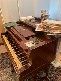 Pianoforte 1/4 di coda
