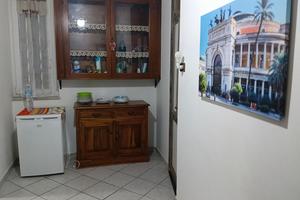 A Tre studenti, 3 vani 5ambienti vicino cattedrale