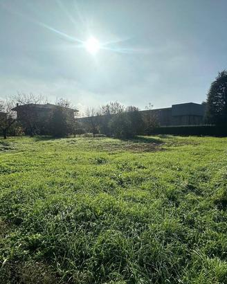 Terreno di 1689 m² a Nibionno