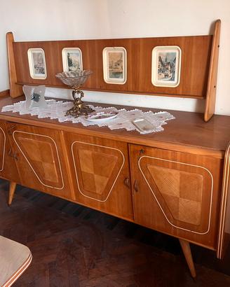 Mobile anni sessanta