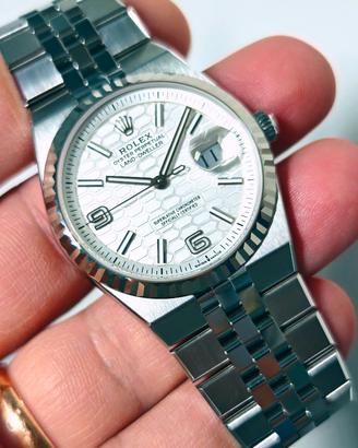 Rolex Land Dweller 40mm 127334 new 10/2026 ITA 