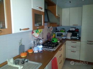 Cucina completa (già smontata)