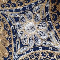Tovaglia aghabani blu e oro