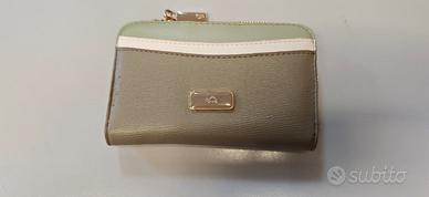 Portafoglio donna Carpisa compatto con blocco RFID