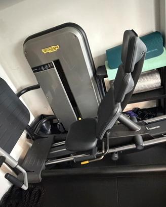 Combo 4 macchinari palestra technogym
