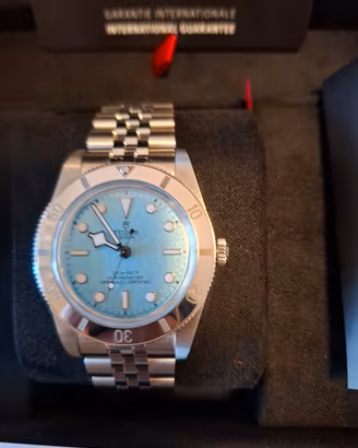Tudor black bay 54 lagoon Settembre 2026