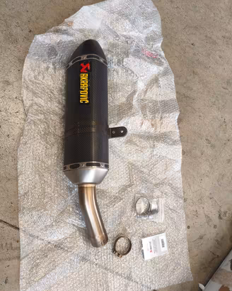 scarico Akrapovic Yamaha FZ8/Fazer 8
