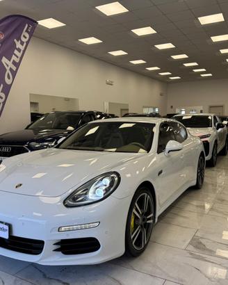Porsche Panamera 3.0 Diesel