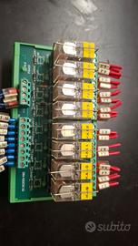 interfaccia con 8 rele ingresso 24 volt 