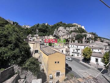 Investimento Ragusa Ibla - stabile singolo