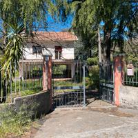 010 Viagrande, Villa singola con ampio giardino
