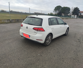 Volkswagen Golf 1.5 Tgi Dsg