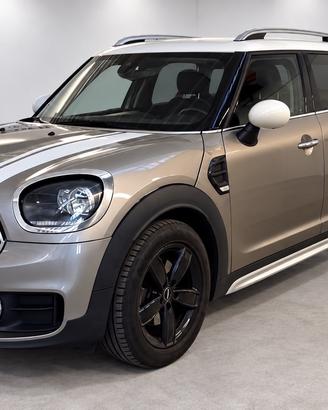 Mini Cooper D Countryman 2.0 ALL4 UNICO PROPRIETAR