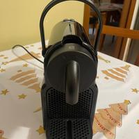 Macchina caffe nespresso De Longhi