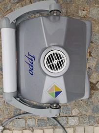 Robot pulitore piscina