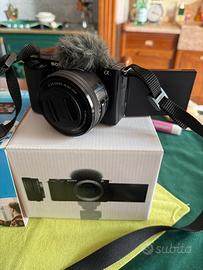 Macchina fotografica ZV - E10
