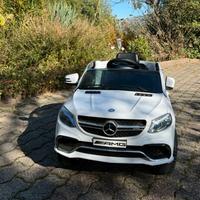 Macchina mercedes toys