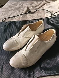 Eleganti scarpe slip-on Ovyé