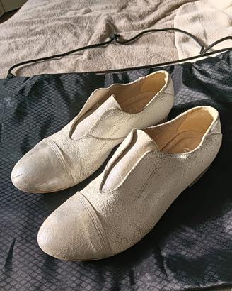 Eleganti scarpe slip-on Ovyé