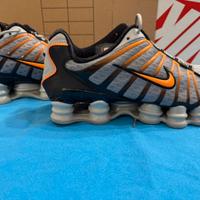 Nike shox
