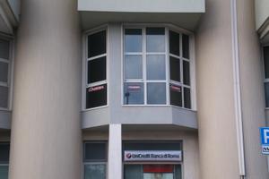 Centro direzionale 2 ingressi indipendenti