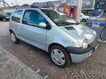 Renault Twingo 1.2i catbcon 254.000km Clima Abs Se
