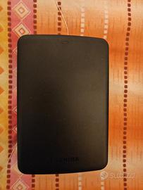 hard disk esterno portatile 2 Tb Toshiba perfetto 
