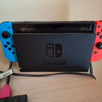 Nintendo Switch + 4 Giochi + Pro Controller
