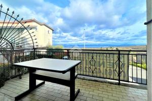 4 LOCALI A VALENTANO