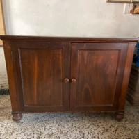 Credenza in legno massello