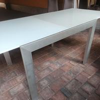 Tavolo interno esterno vetro metallo allungabile