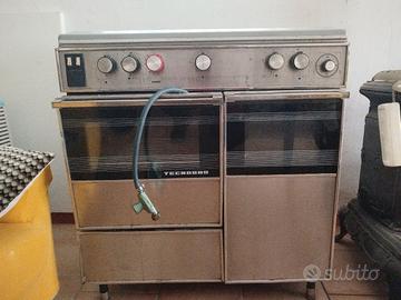 fornello con fornetto integrato