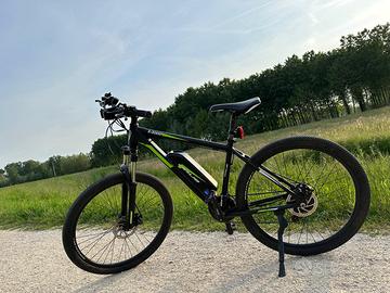 E-Bike Mountain Bike con ruote da 27,5"