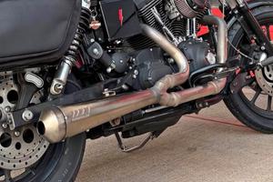 Scarico Supertrapp 2 in 1 per Harley Dyna