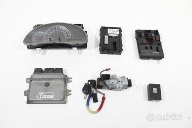 KIT CHIAVE NISSAN Micra 7° Serie A56 - E32 T8J 24