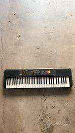 Pianola elettronica Yamaha + Alimentatore