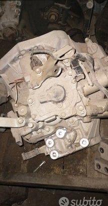 Cambio 5 marce robotizzato aut. Toyota yaris 2szfe